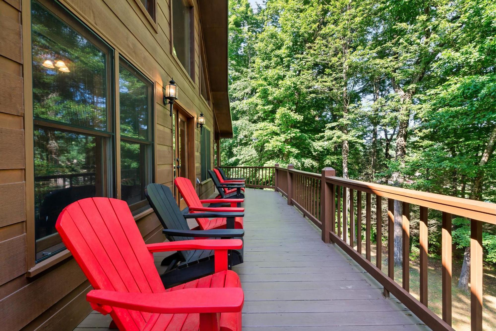 Peaceful Family Cabin With Hot Tub, Game Room, & More! Sevierville Exterior foto