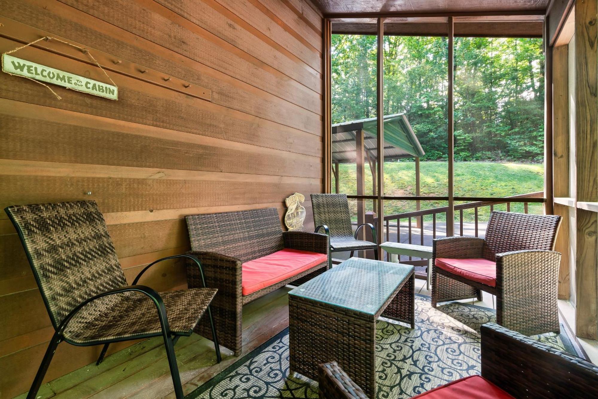 Peaceful Family Cabin With Hot Tub, Game Room, & More! Sevierville Exterior foto